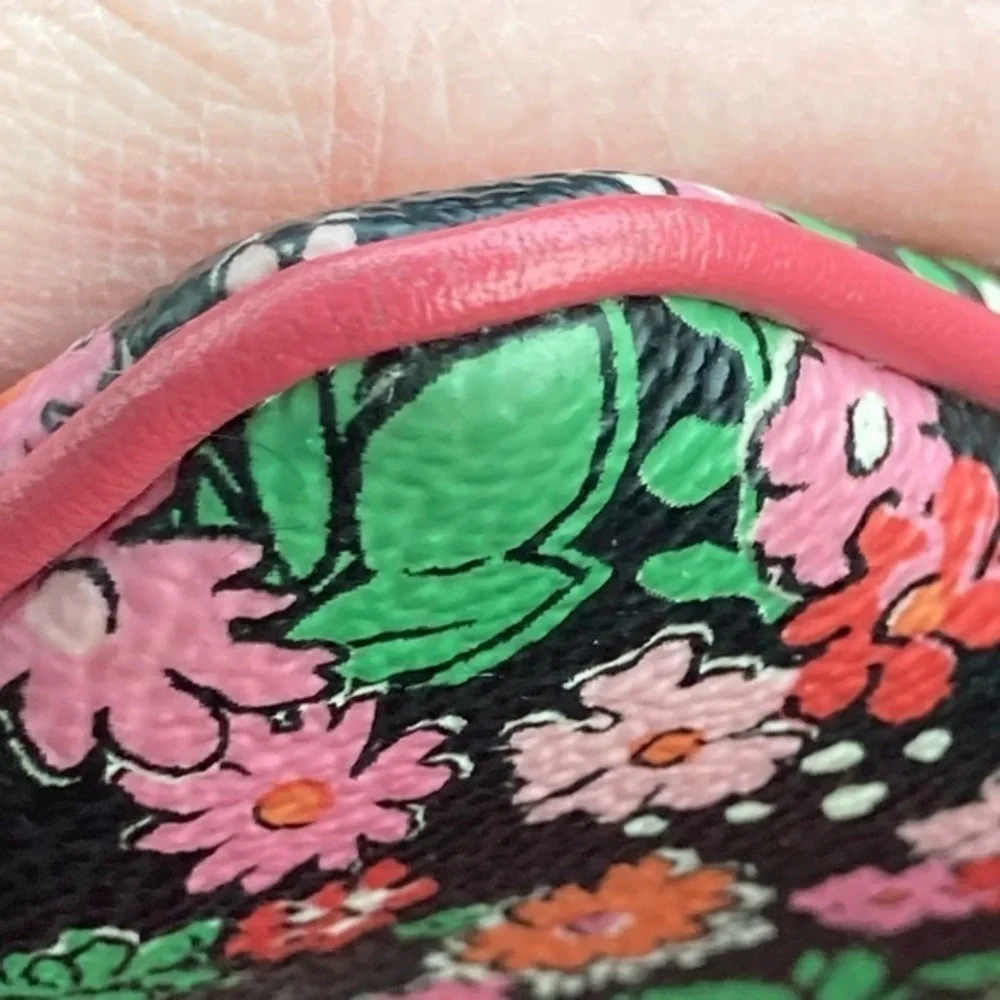 Coach F57983 posey cluster floral wristlet bag
